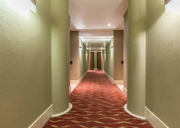 207 Raphael Penthouse
